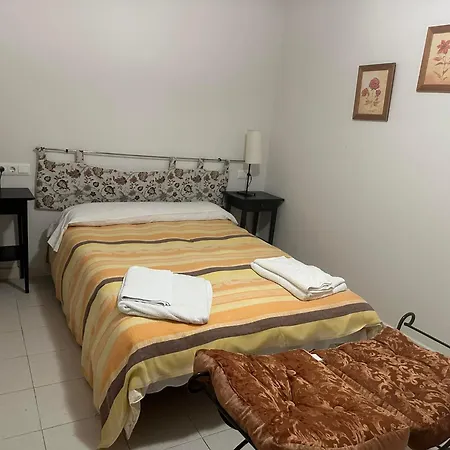 Vivienda De Uso Turistico La Vega De *