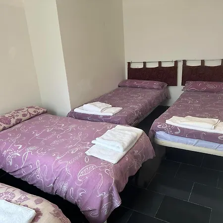 Vivienda De Uso Turistico La Vega De منزل ريفي *