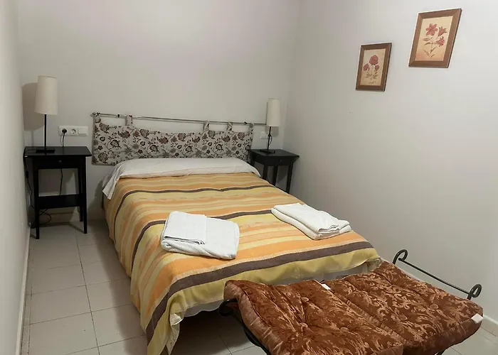 Vivienda De Uso Turistico La Vega De *