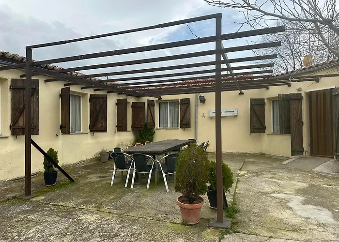 Vivienda De Uso Turistico La Vega De *